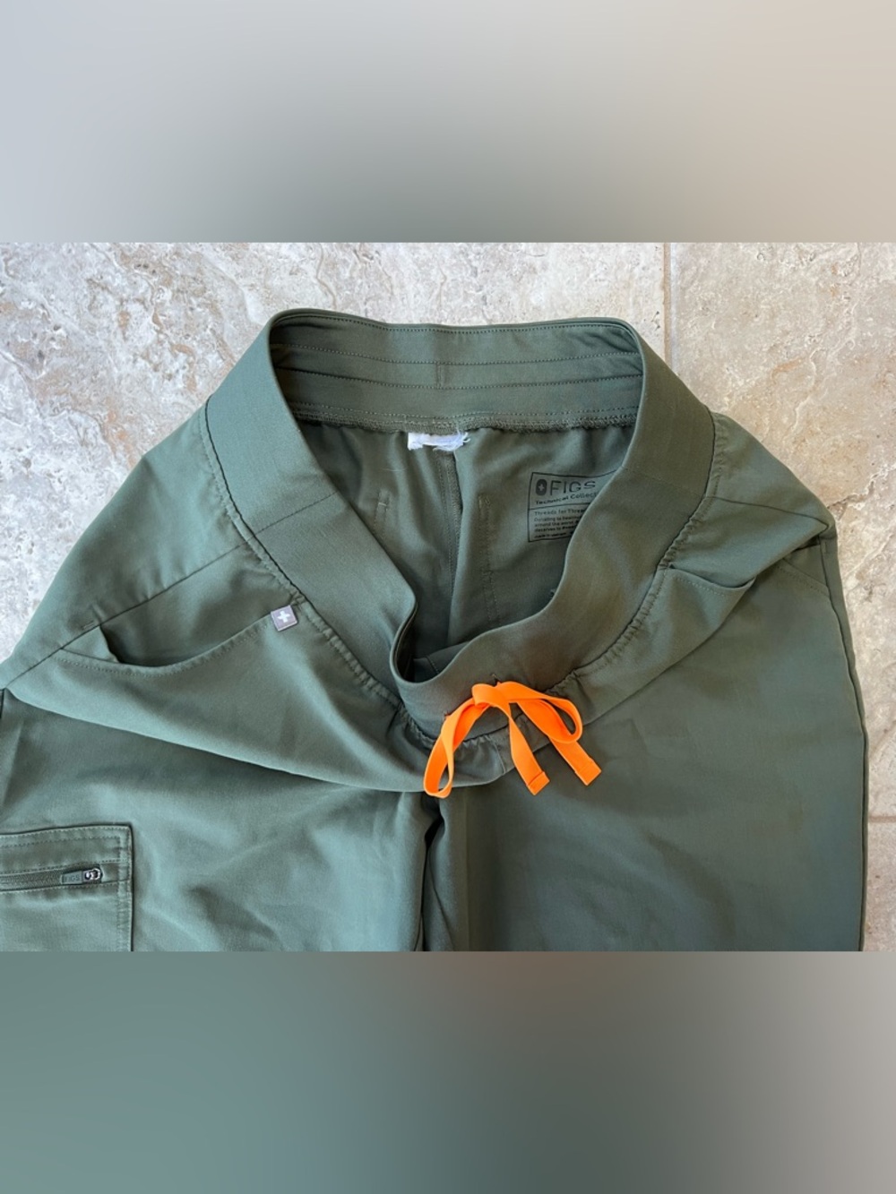 FIGS Zamora Jogger Scrub Pants in Olive Green w/ Orange Drawstring, size L/P - Picture 8 of 8